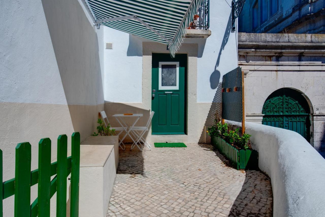 Cosy Studio By The Flea Market And Tram 28 Lisbon Luaran gambar